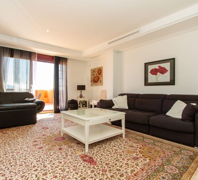 R5118145-Image 1-Penthouse - 4 Beds - 219 Built