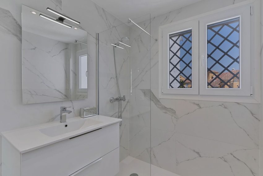 R5119675-Apartment-For-Sale-Bel-Air-Penthouse-3-Beds-153-Built-15
