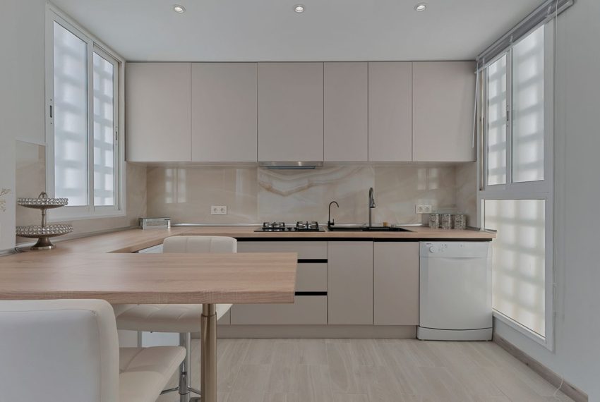 R5119675-Apartment-For-Sale-Bel-Air-Penthouse-3-Beds-153-Built-7