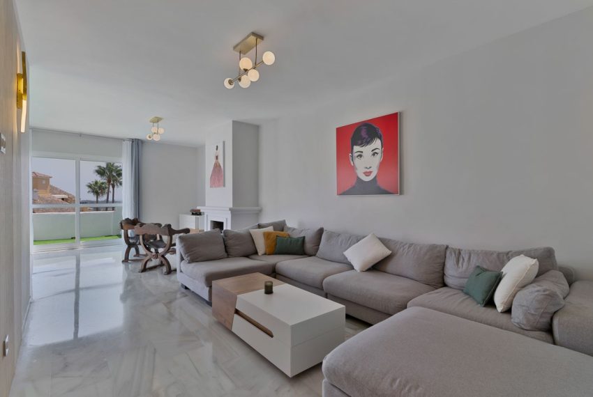 R5119675-Apartment-For-Sale-Bel-Air-Penthouse-3-Beds-153-Built