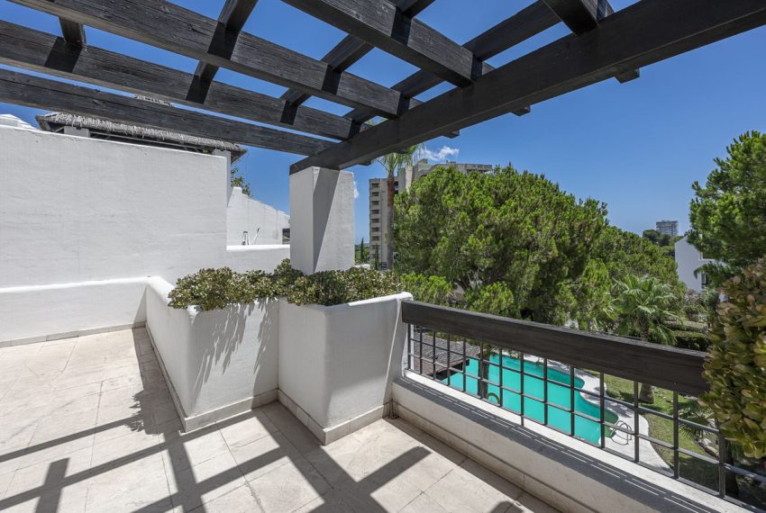 R5119780-Apartment-For-Sale-Rio-Real-Penthouse-2-Beds-90-Built