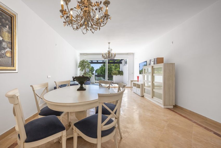 R5119780-Apartment-For-Sale-Rio-Real-Penthouse-2-Beds-90-Built-9