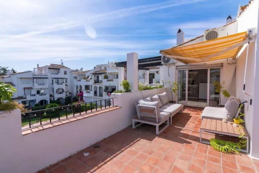 R5119978-Apartment-For-Sale-El-Paraiso-Penthouse-3-Beds-120-Built-5