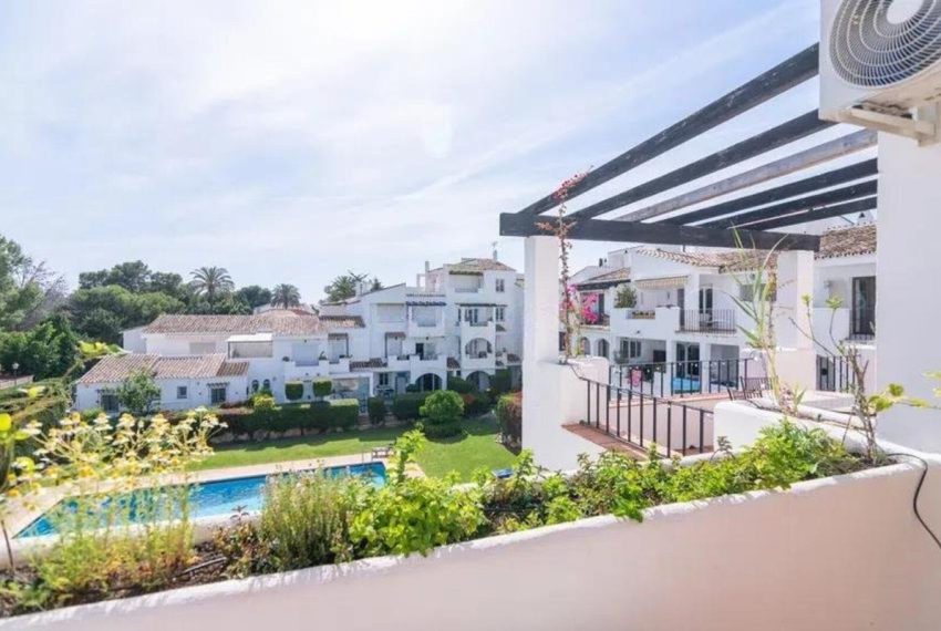 R5119978-Apartment-For-Sale-El-Paraiso-Penthouse-3-Beds-120-Built-7
