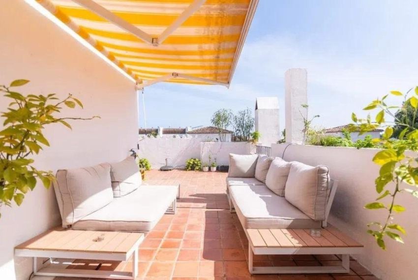 R5119978-Apartment-For-Sale-El-Paraiso-Penthouse-3-Beds-120-Built-8
