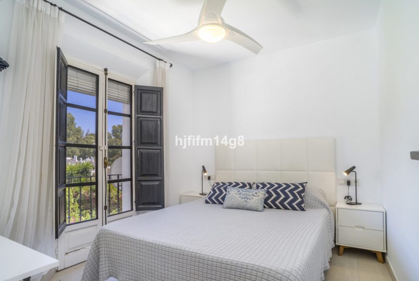 R5120017-Townhouse-For-Sale-Nueva-Andalucia-Terraced-2-Beds-89-Built-13