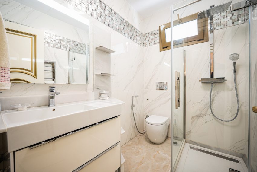 R5120077-Villa-For-Sale-Marbella-Detached-4-Beds-491-Built-16