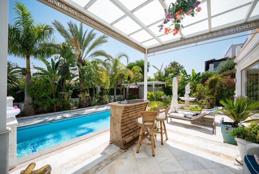 R5120077-Villa-For-Sale-Marbella-Detached-4-Beds-491-Built-4