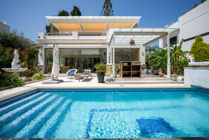 R5120077-Villa-For-Sale-Marbella-Detached-4-Beds-491-Built