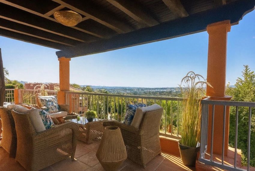 R5120707-Apartment-For-Sale-Benahavis-Penthouse-3-Beds-156-Built-1