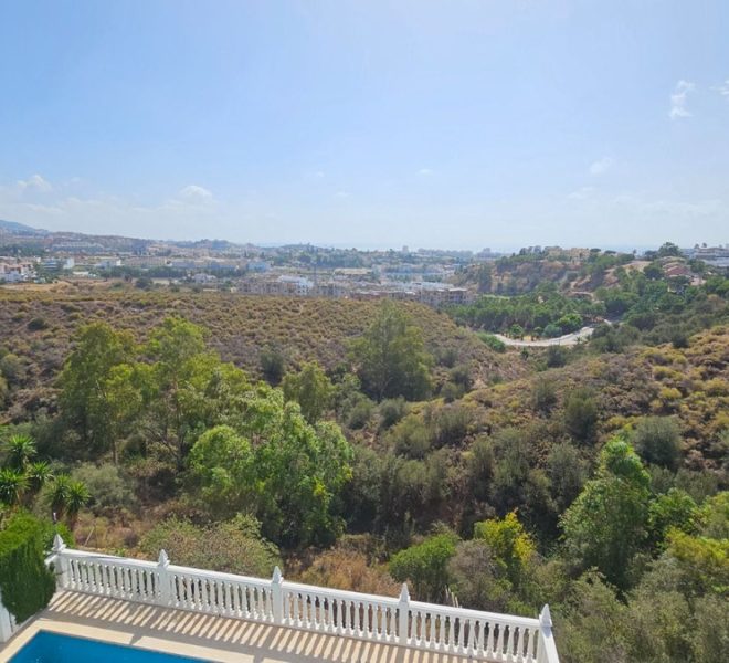 R5120770-Image 1-Detached - 4 Beds - 377 Built