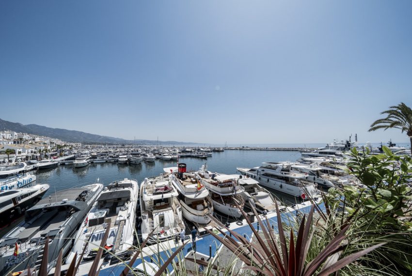 R5121361-Apartment-For-Sale-Puerto-Banus-Duplex-3-Beds-275-Built-19