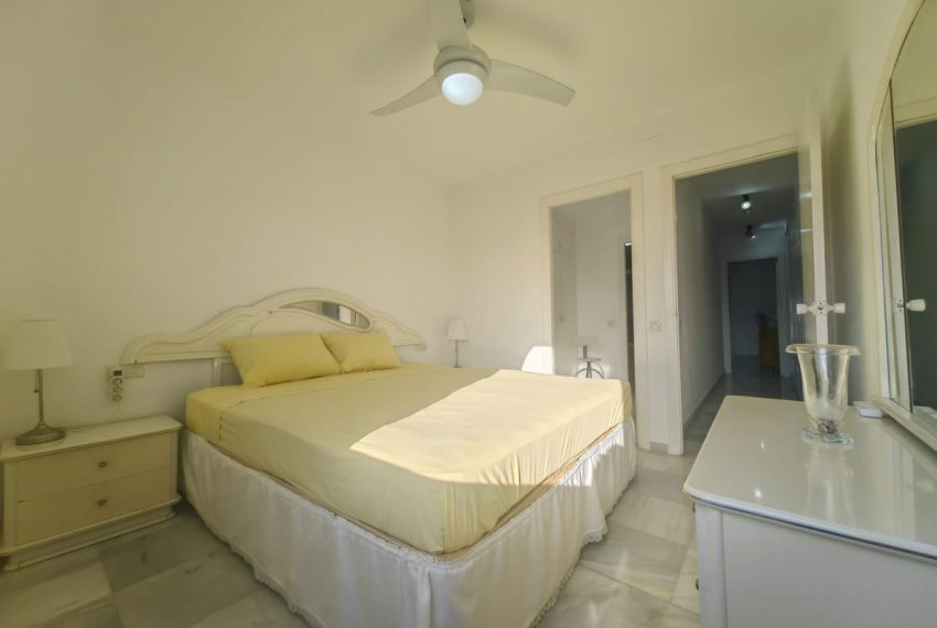R5121970-Apartment-For-Sale-Estepona-Penthouse-3-Beds-128-Built-3