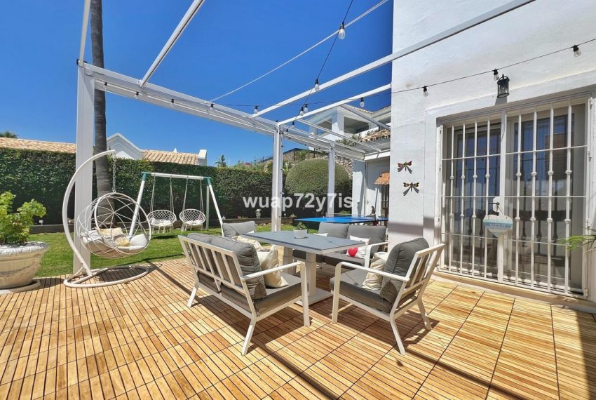 R5121994-Villa-For-Sale-Istan-Detached-4-Beds-160-Built-3