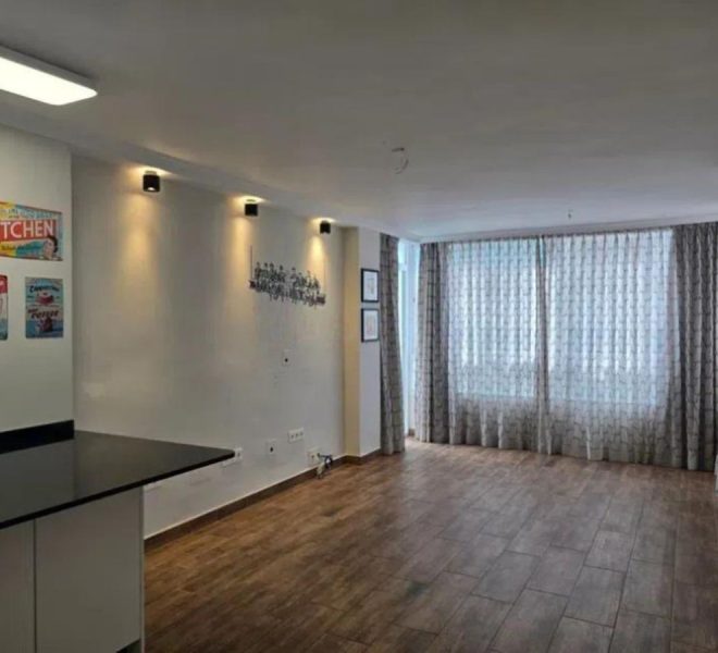 R5122105-Image 1-Middle Floor - 2 Beds - 90 Built
