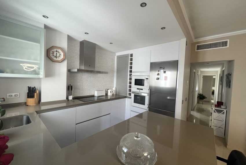 R5123185-Apartment-For-Sale-Estepona-Penthouse-3-Beds-110-Built-15