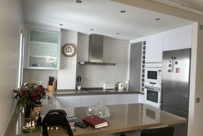R5123185-Apartment-For-Sale-Estepona-Penthouse-3-Beds-110-Built-3