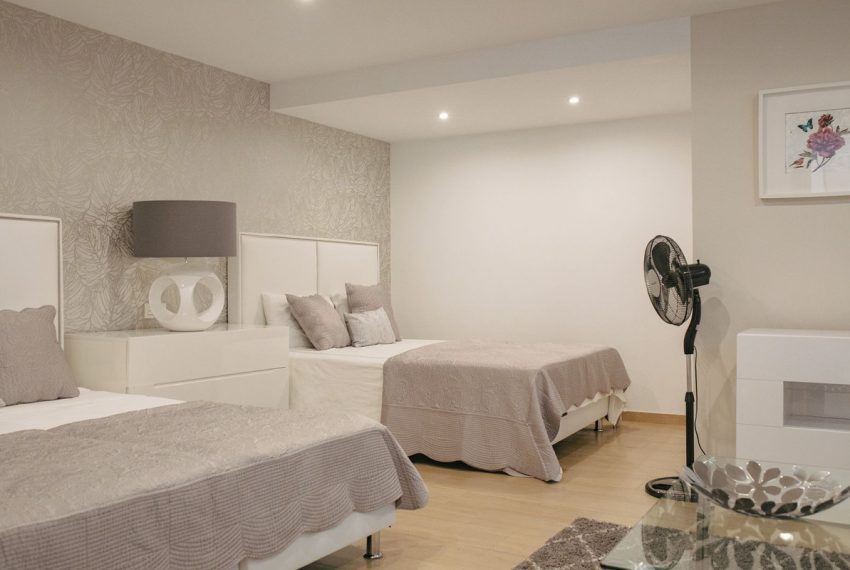 R5123887-Villa-For-Sale-Marbella-Detached-5-Beds-478-Built-16