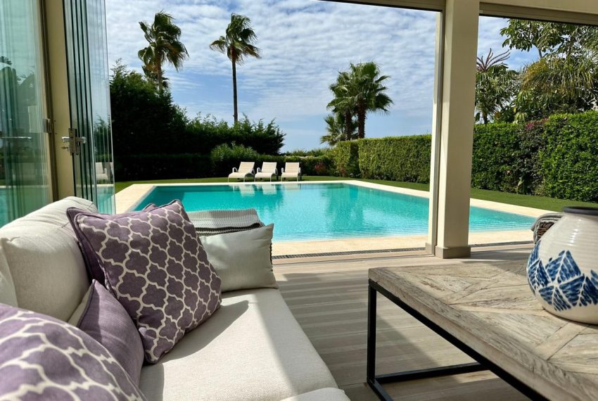 R5123887-Villa-For-Sale-Marbella-Detached-5-Beds-478-Built-2