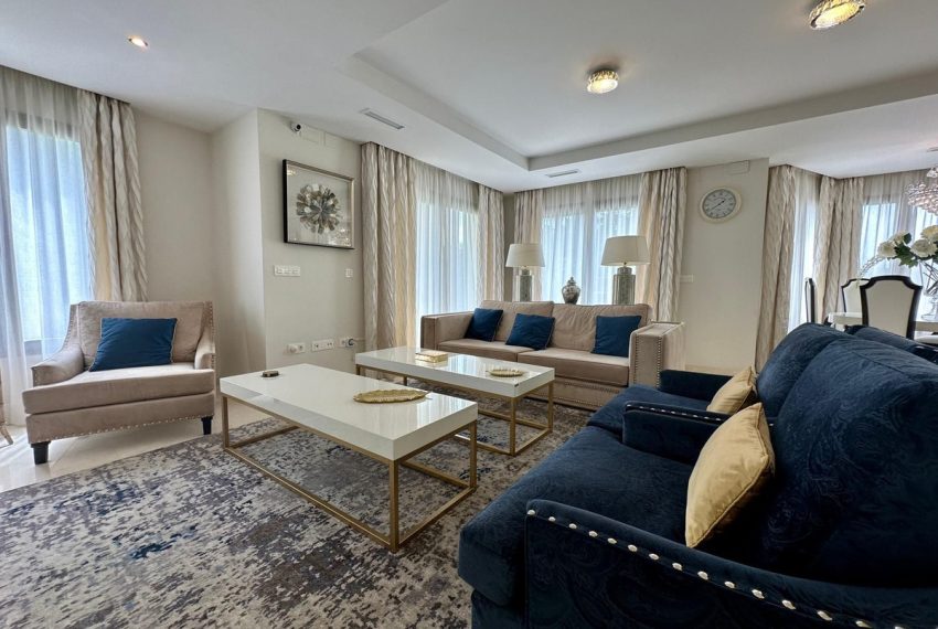 R5123887-Villa-For-Sale-Marbella-Detached-5-Beds-478-Built-5