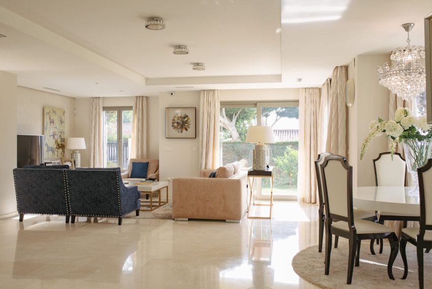 R5123887-Villa-For-Sale-Marbella-Detached-5-Beds-478-Built-8