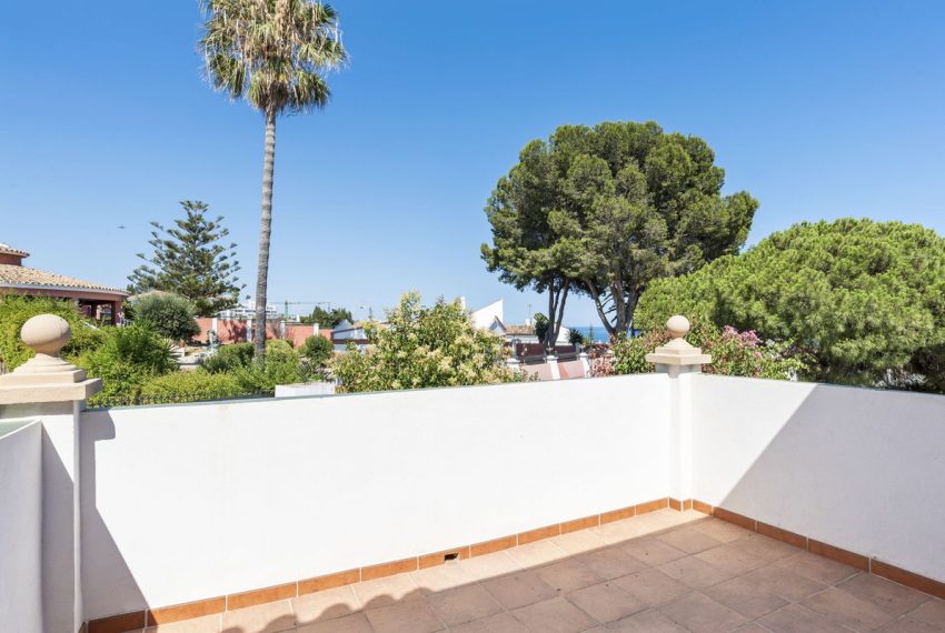 R5124043-Villa-For-Sale-Estepona-Detached-6-Beds-286-Built-16