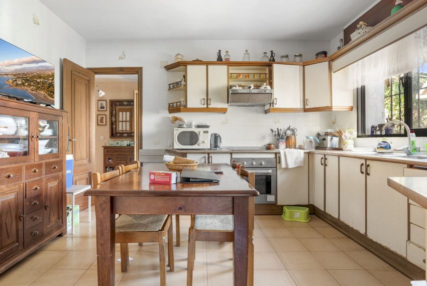 R5124043-Villa-For-Sale-Estepona-Detached-6-Beds-286-Built-7