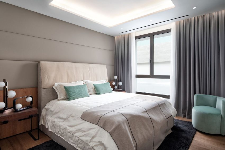 R5124055-Apartment-For-Sale-The-Golden-Mile-Duplex-5-Beds-335-Built-11