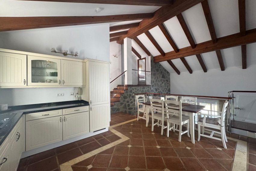 R5126077-Villa-For-Sale-Istan-Detached-3-Beds-257-Built-8