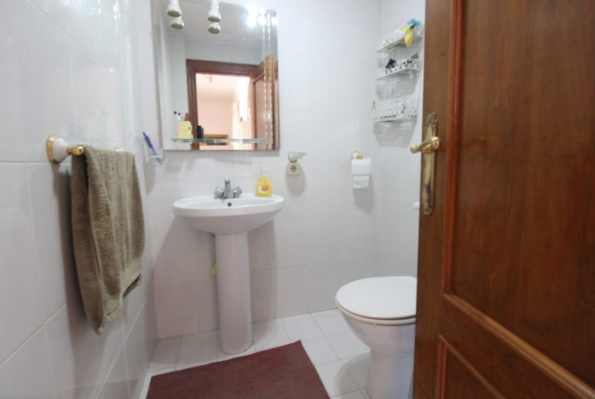 R5126206-Villa-For-Sale-Nueva-Andalucia-Detached-4-Beds-224-Built-11