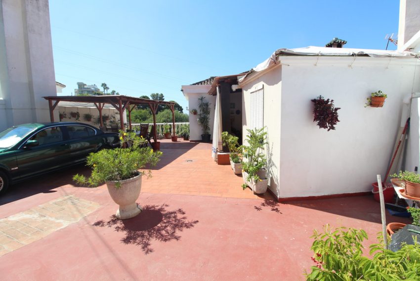 R5126206-Villa-For-Sale-Nueva-Andalucia-Detached-4-Beds-224-Built-6