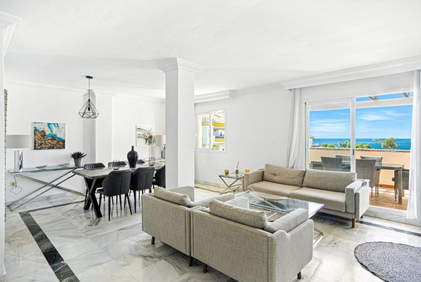 R5126278-Apartment-For-Sale-The-Golden-Mile-Penthouse-3-Beds-129-Built-1