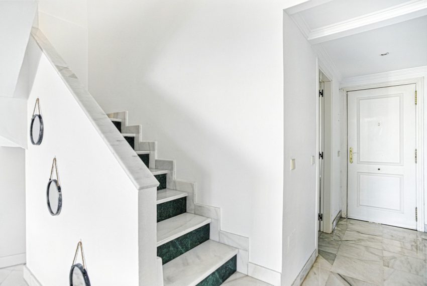 R5126278-Apartment-For-Sale-The-Golden-Mile-Penthouse-3-Beds-129-Built-18