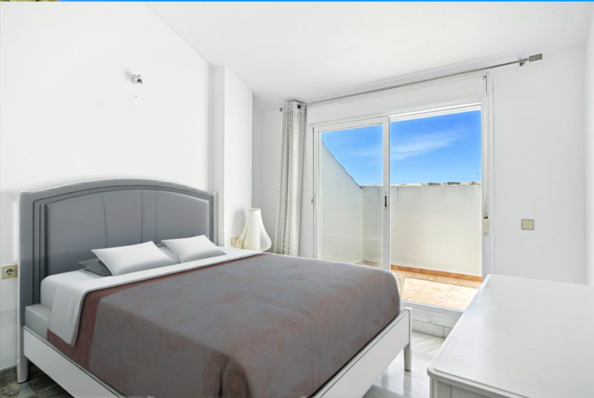 R5126278-Apartment-For-Sale-The-Golden-Mile-Penthouse-3-Beds-129-Built-3