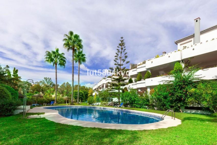R5126305-Apartment-For-Sale-The-Golden-Mile-Ground-Floor-3-Beds-160-Built-2