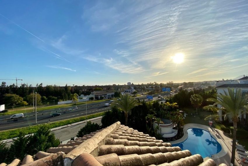 R5126431-Apartment-For-Sale-Nueva-Andalucia-Duplex-4-Beds-193-Built-1