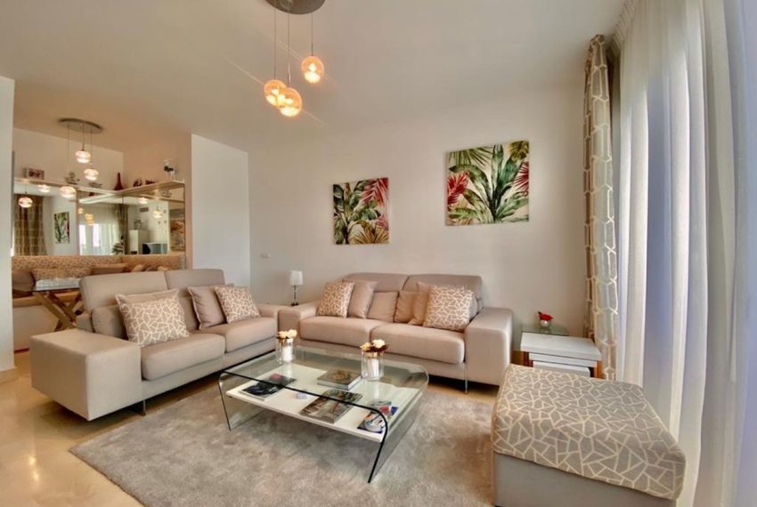 R5126431-Apartment-For-Sale-Nueva-Andalucia-Duplex-4-Beds-193-Built-2