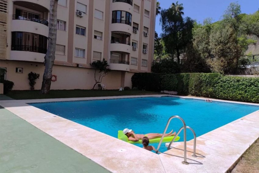 R5126437-Apartment-For-Sale-Marbella-Middle-Floor-4-Beds-117-Built