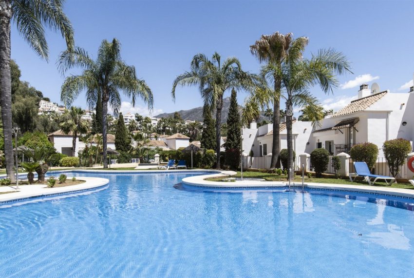 R5126488-Apartment-For-Sale-Nueva-Andalucia-Ground-Floor-2-Beds-82-Built-14