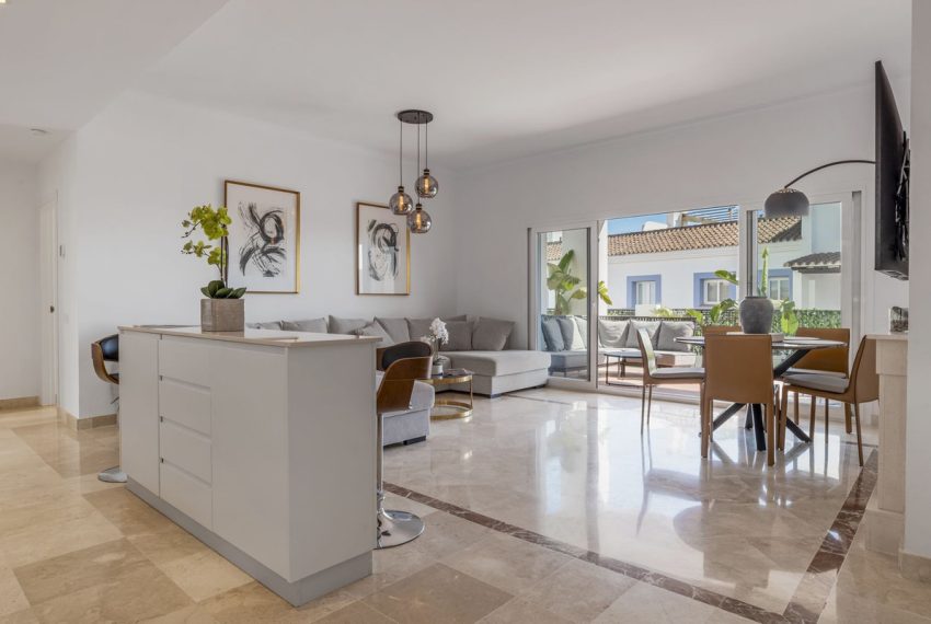 R5126506-Apartment-For-Sale-Benahavis-Ground-Floor-3-Beds-112-Built-2