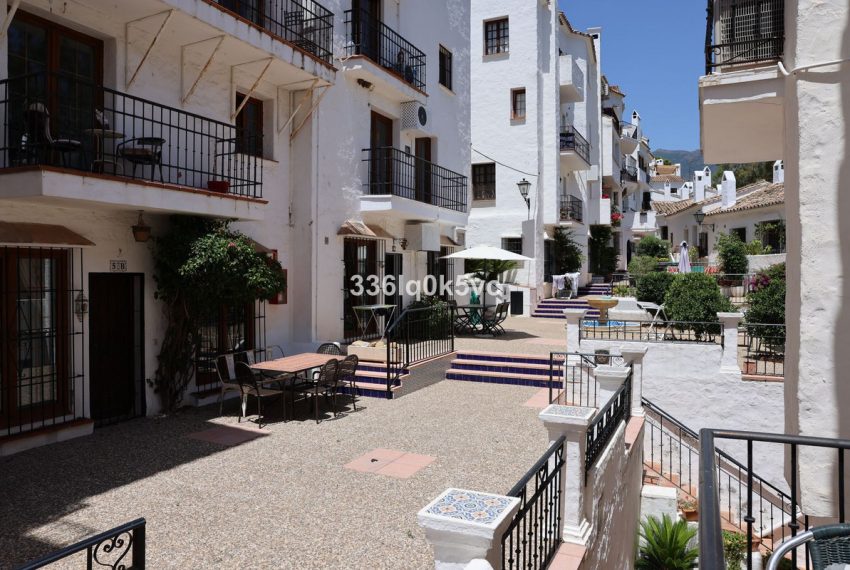 R5126527-Apartment-For-Sale-Benahavis-Ground-Floor-1-Beds-70-Built-11