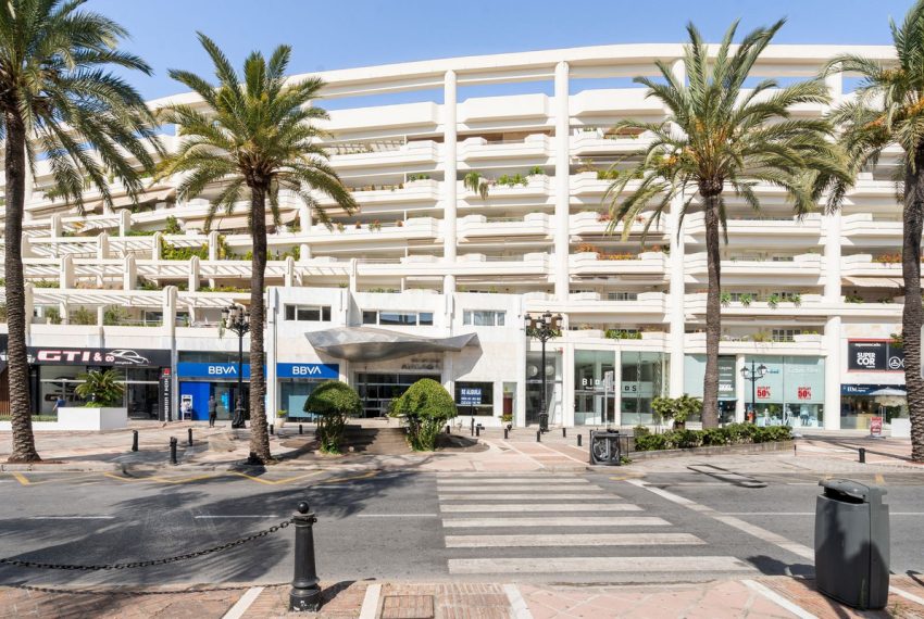 R5126548-Apartment-For-Sale-Puerto-Banus-Middle-Floor-4-Beds-222-Built