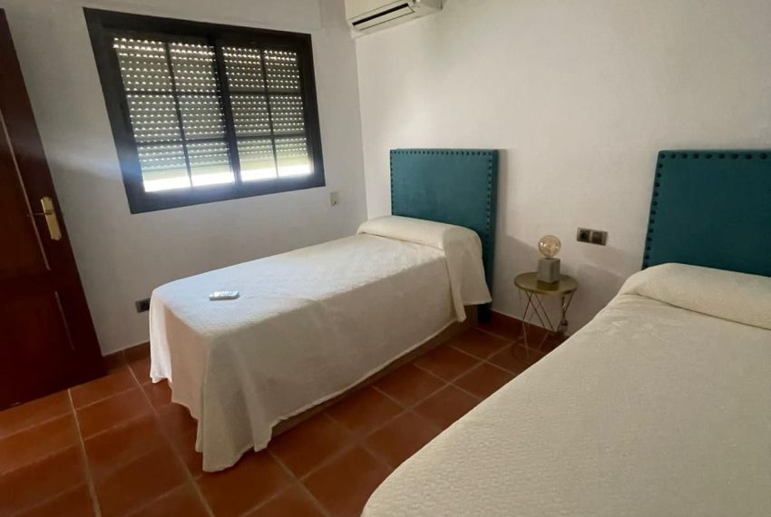 R5126953-Townhouse-For-Sale-San-Pedro-de-Alcantara-Terraced-3-Beds-180-Built-4