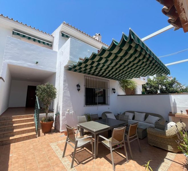 R5126953-Image 1-Terraced - 3 Beds - 180 Built