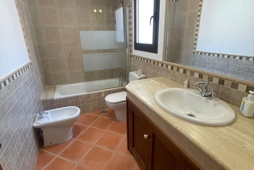 R5126953-Townhouse-For-Sale-San-Pedro-de-Alcantara-Terraced-3-Beds-180-Built-9