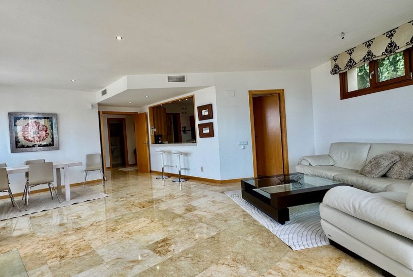 R5126983-Apartment-For-Sale-Altos-de-los-Monteros-Penthouse-3-Beds-149-Built-3