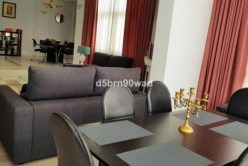 R5127163-Villa-For-Sale-Marbella-Detached-3-Beds-276-Built-3