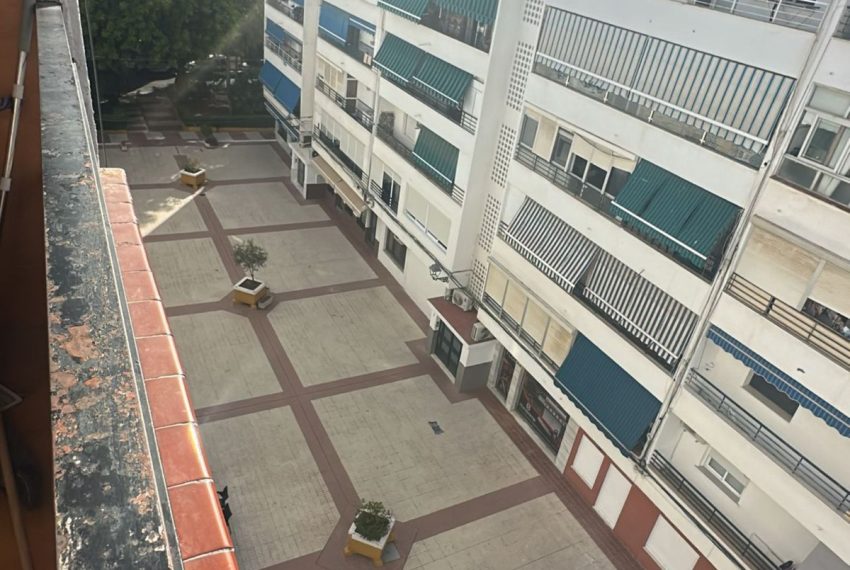 R5127373-Apartment-For-Sale-San-Pedro-de-Alcantara-Penthouse-3-Beds-141-Built-2
