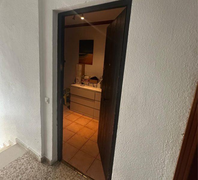 R5127373-Image 1-Penthouse - 3 Beds - 141 Built