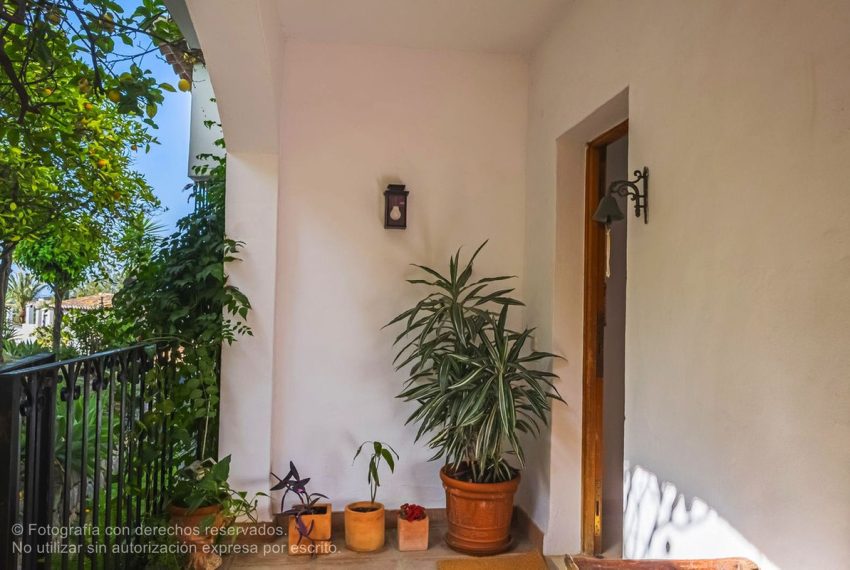 R5127502-Apartment-For-Sale-Marbella-Duplex-5-Beds-320-Built-1